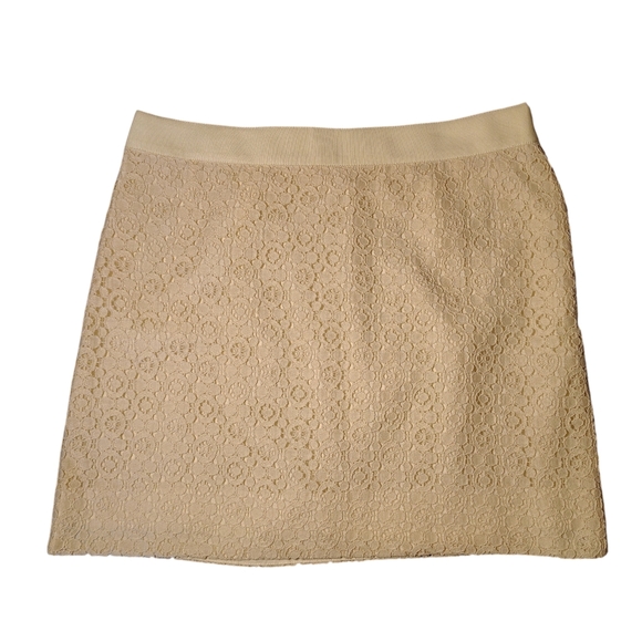 J. Crew Lace Pencil Skirt Cream Size 0 - Picture 3 of 6
